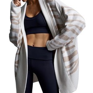 Varley Camrose Sweater Never been worn!